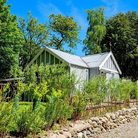 Tin Cabin In Peaceful Angus Glen Glenogil Dış mekan fotoğraf